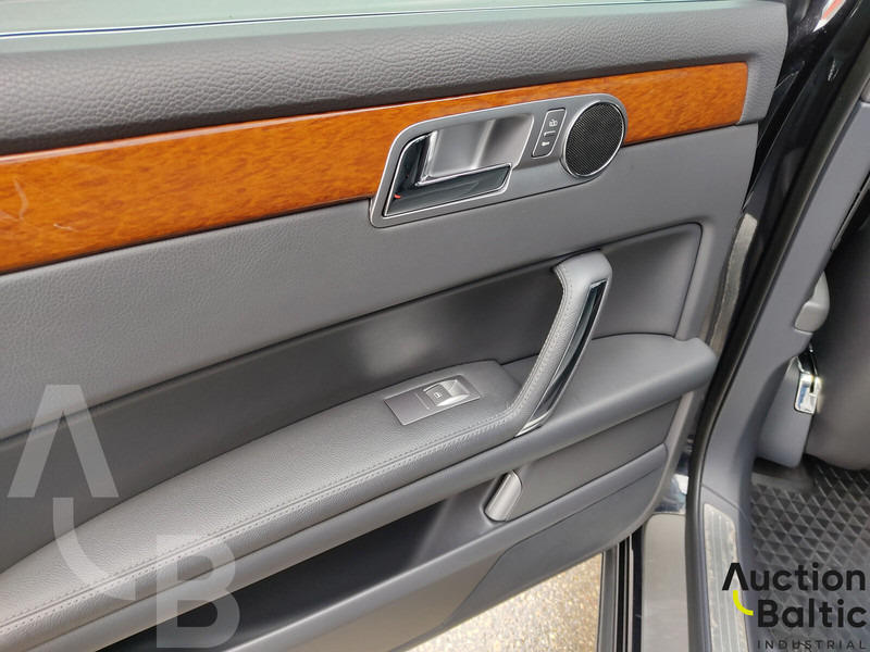 Automóvel Volkswagen Phaeton: foto 13