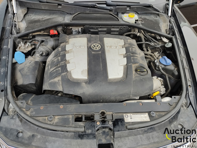 Automóvel Volkswagen Phaeton: foto 16