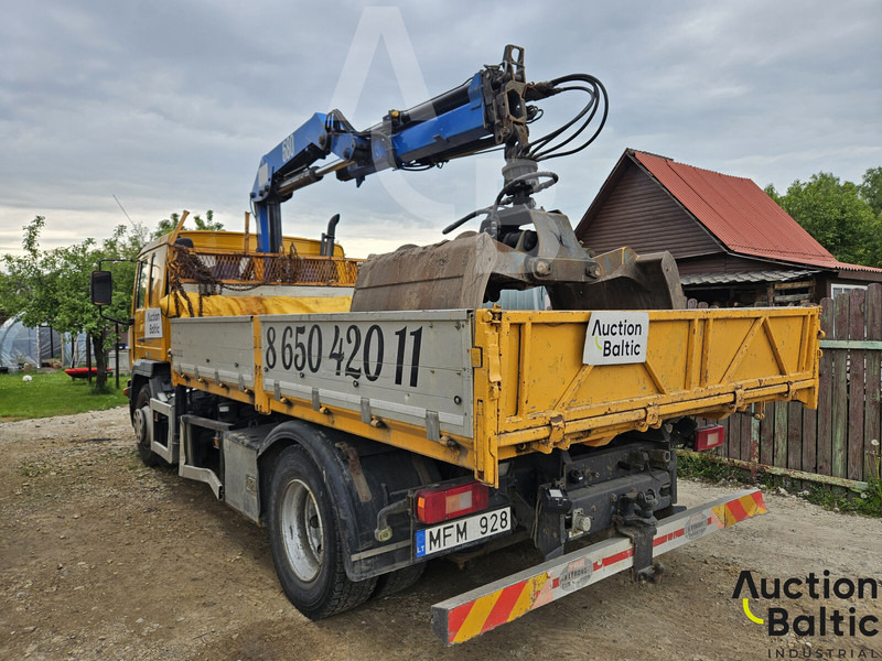 Volvo FL6 250 - Camião de caixa aberta/ Plataforma, Caminhão grua: foto 3 Volvo FL6 250 - Camião de caixa aberta/ Plataforma, Caminhão grua: foto 3