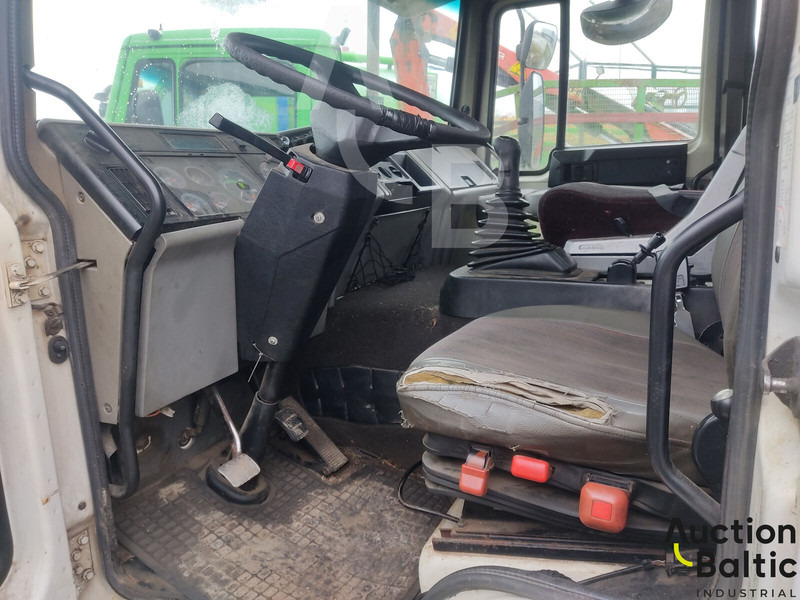 Volvo FL618 - Caminhão basculante, Caminhão grua: foto 5 Volvo FL618 - Caminhão basculante, Caminhão grua: foto 5