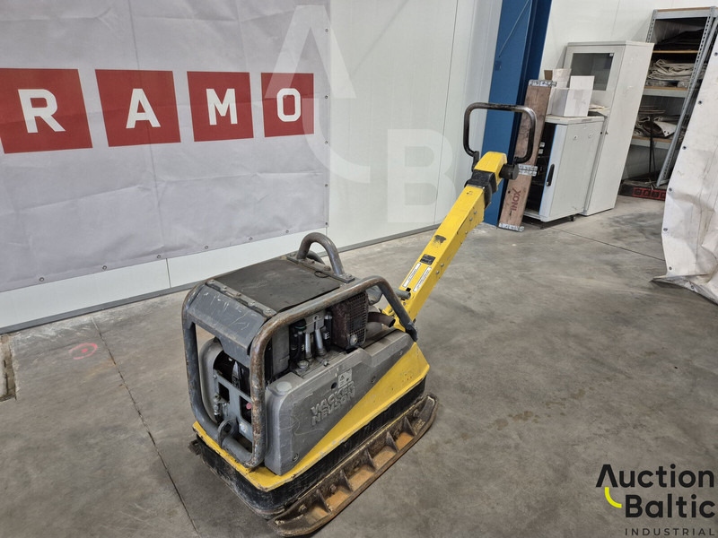 WACKER NEUSON DPU4545HE - Placas vibratórias: foto 1 WACKER NEUSON DPU4545HE - Placas vibratórias: foto 1