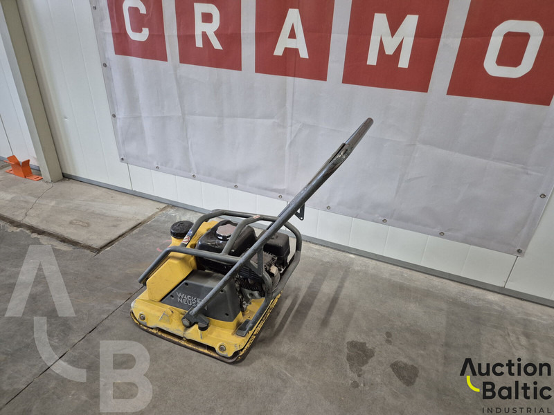 WACKER NEUSON WP1550AW - Placas vibratórias: foto 2 WACKER NEUSON WP1550AW - Placas vibratórias: foto 2
