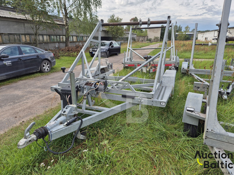 Ta-no T4A - Semi-reboque de lona: foto 1 Ta-no T4A - Semi-reboque de lona: foto 1