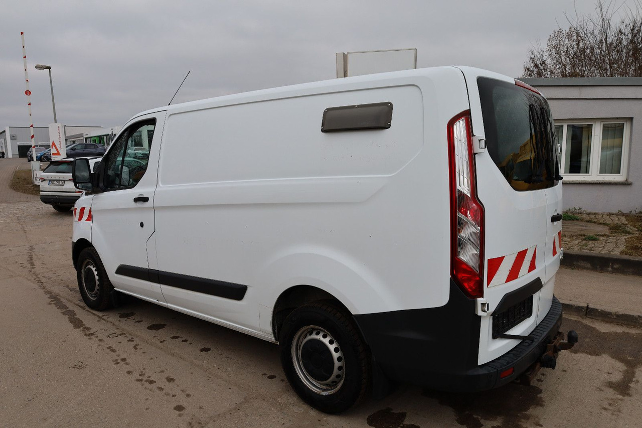 Ford Transit Custom Kasten FCC/Werkstatt/Flügeltüren - Furgão compacto: foto 4 Ford Transit Custom Kasten FCC/Werkstatt/Flügeltüren - Furgão compacto: foto 4