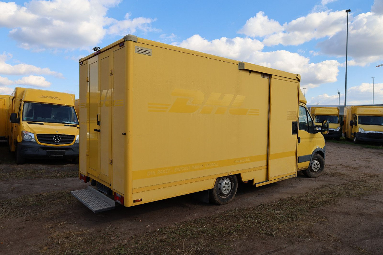 Iveco IS35SI2AA Daily/ Regalsystem/Luftfeder/1. Hand - Carrinha de contentor: foto 4 Iveco IS35SI2AA Daily/ Regalsystem/Luftfeder/1. Hand - Carrinha de contentor: foto 4