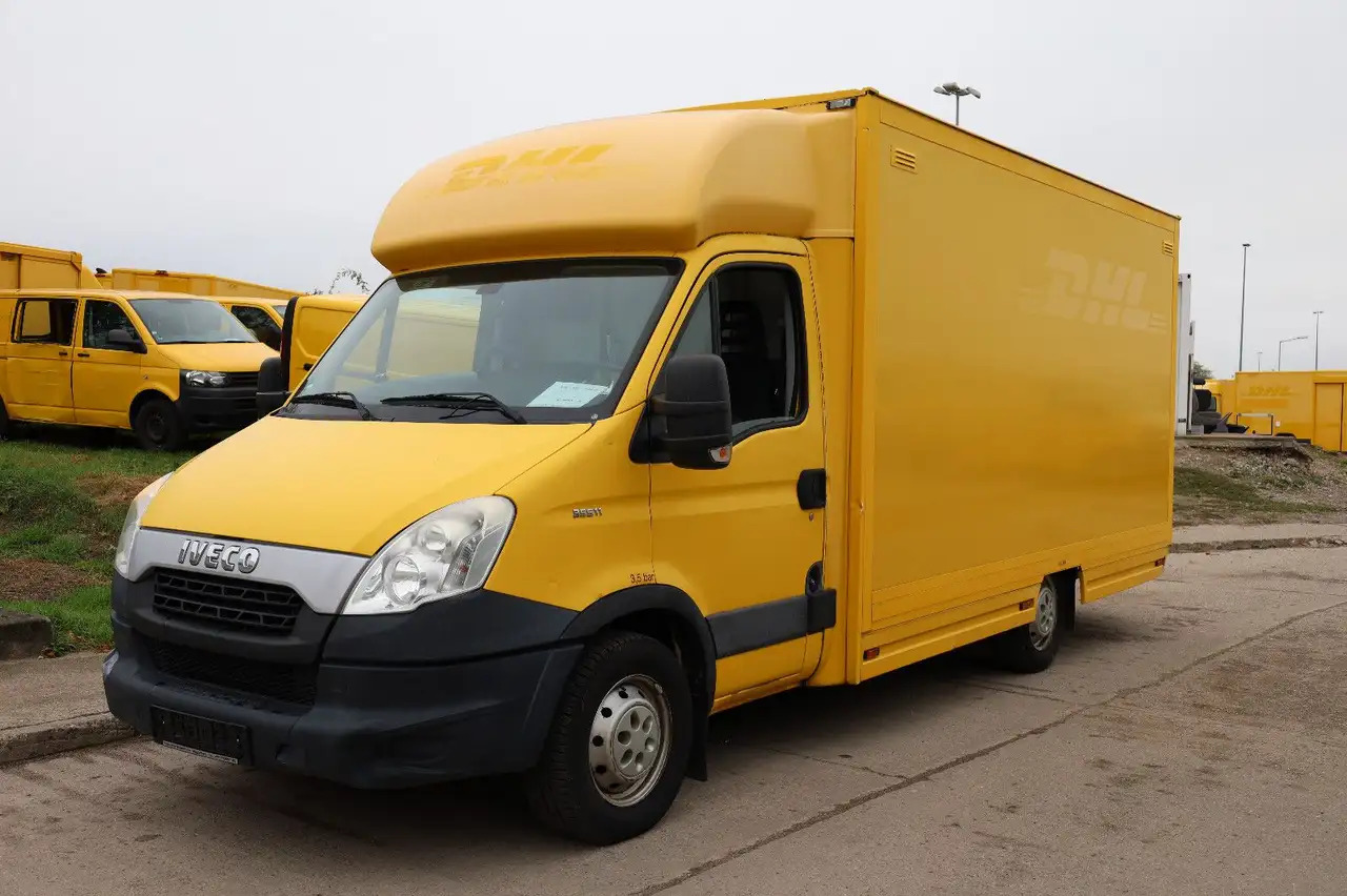 Iveco IS35SI2AA Daily/ Regalsystem/Luftfeder/1. Hand/ - Carrinha de contentor: foto 2 Iveco IS35SI2AA Daily/ Regalsystem/Luftfeder/1. Hand/ - Carrinha de contentor: foto 2