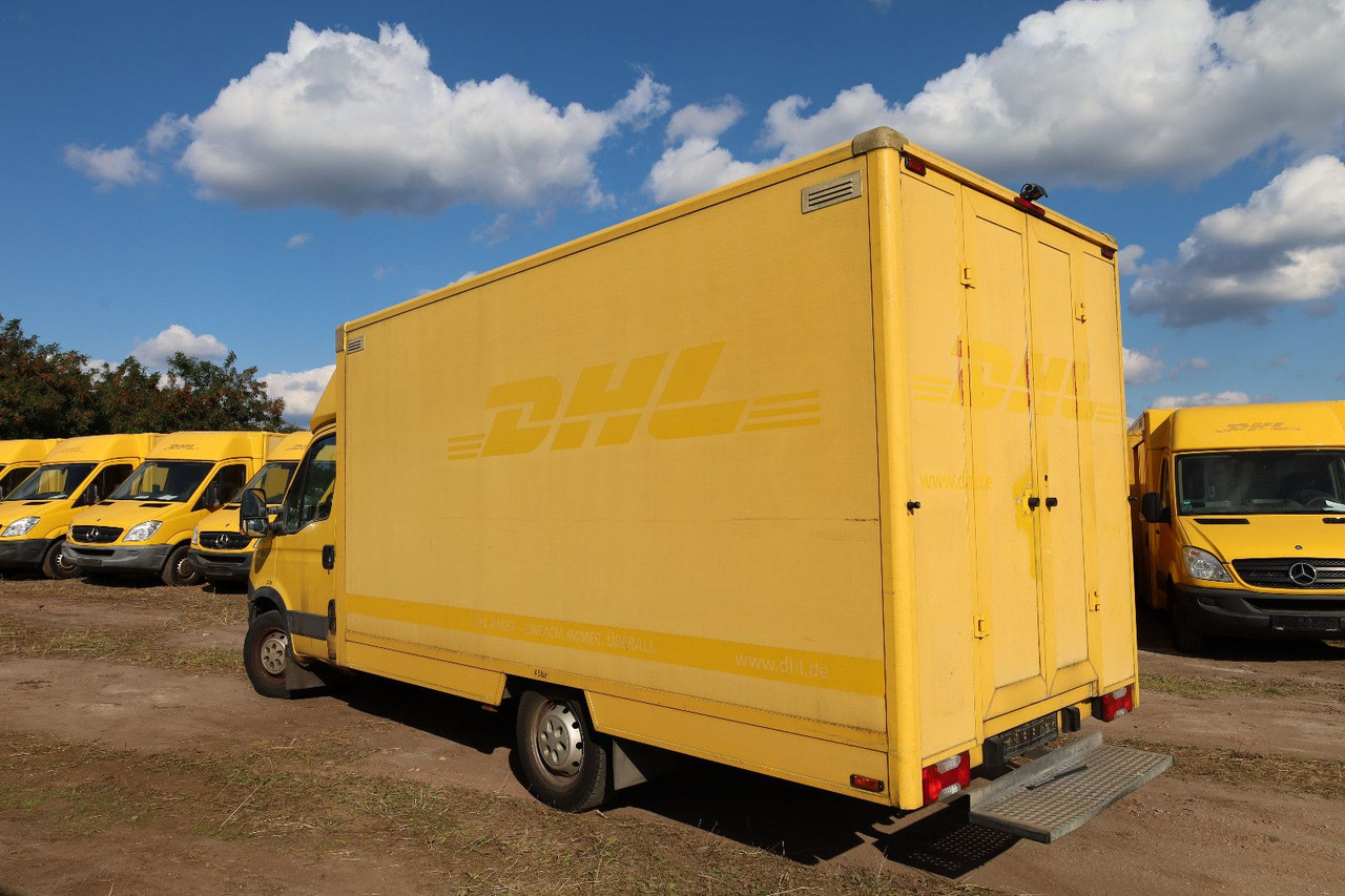 Iveco IS35SI2AA Daily/ Regalsystem/Luftfeder/1. Hand/ - Carrinha de contentor: foto 4 Iveco IS35SI2AA Daily/ Regalsystem/Luftfeder/1. Hand/ - Carrinha de contentor: foto 4