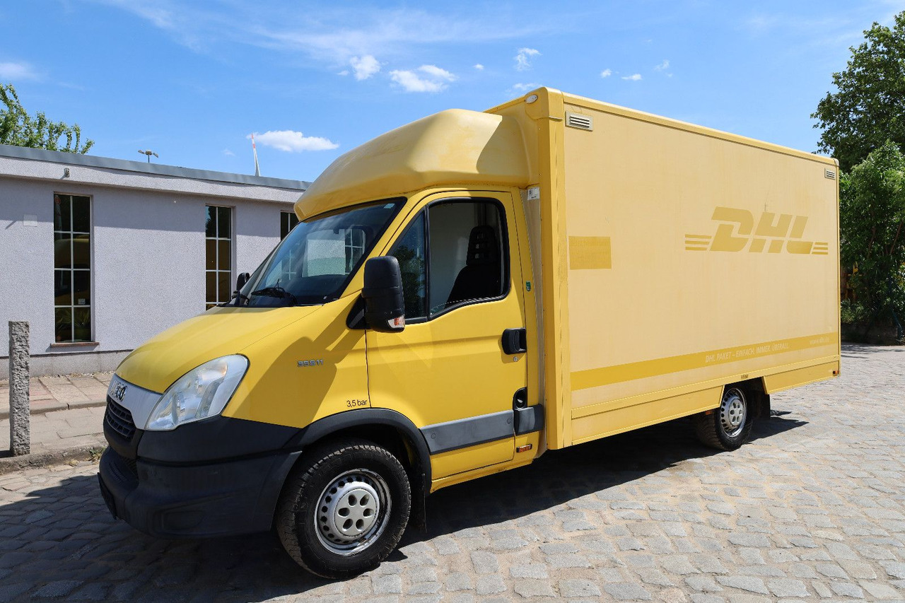 Iveco IS35SI2AA Daily/ Regalsystem/Luftfeder - Carrinha de contentor: foto 1 Iveco IS35SI2AA Daily/ Regalsystem/Luftfeder - Carrinha de contentor: foto 1