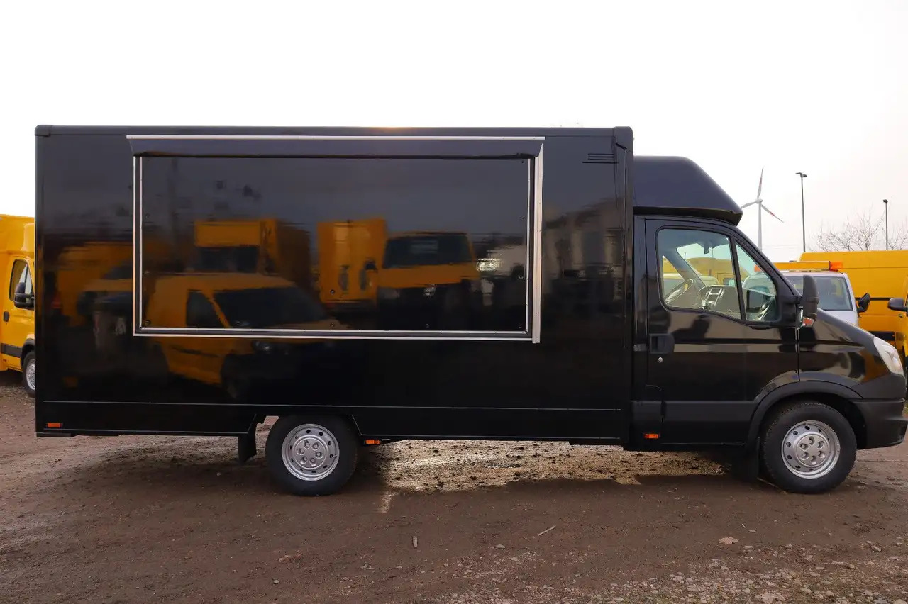 Iveco IS35SI2AA/ FOODTRUCK/Daily/EU5/1. Hand - Food truck: foto 4 Iveco IS35SI2AA/ FOODTRUCK/Daily/EU5/1. Hand - Food truck: foto 4