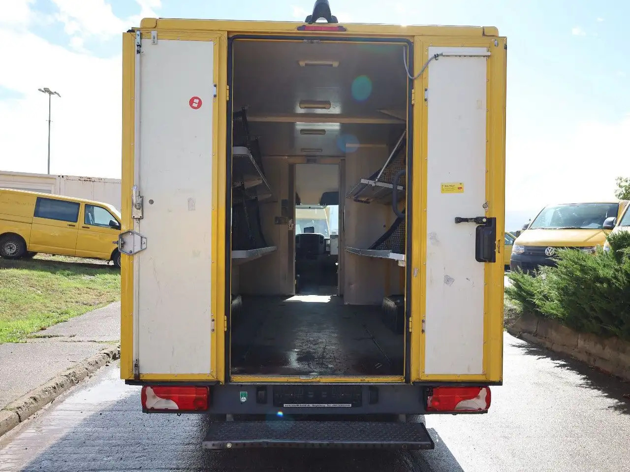 Mercedes-Benz Sprinter II Pritsche/ Koffer/Regalsystem - Carrinha de contentor: foto 5 Mercedes-Benz Sprinter II Pritsche/ Koffer/Regalsystem - Carrinha de contentor: foto 5