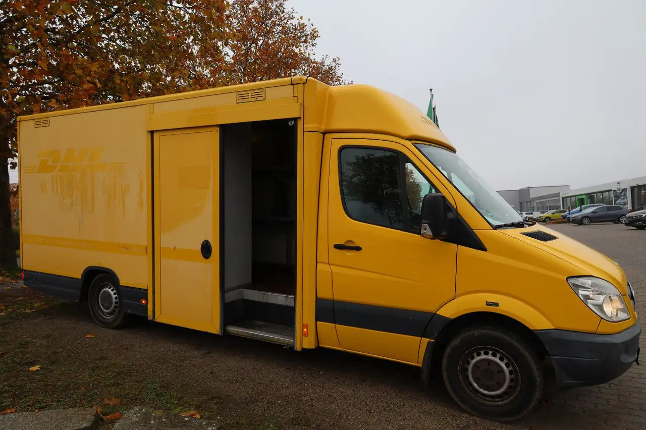 Mercedes-Benz Sprinter II Pritsche/ Koffer/Regalsystem - Carrinha de contentor: foto 5 Mercedes-Benz Sprinter II Pritsche/ Koffer/Regalsystem - Carrinha de contentor: foto 5