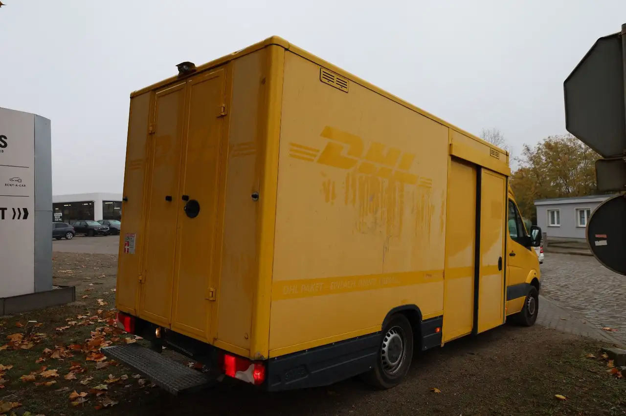 Mercedes-Benz Sprinter II Pritsche/ Koffer/Regalsystem - Carrinha de contentor: foto 4 Mercedes-Benz Sprinter II Pritsche/ Koffer/Regalsystem - Carrinha de contentor: foto 4