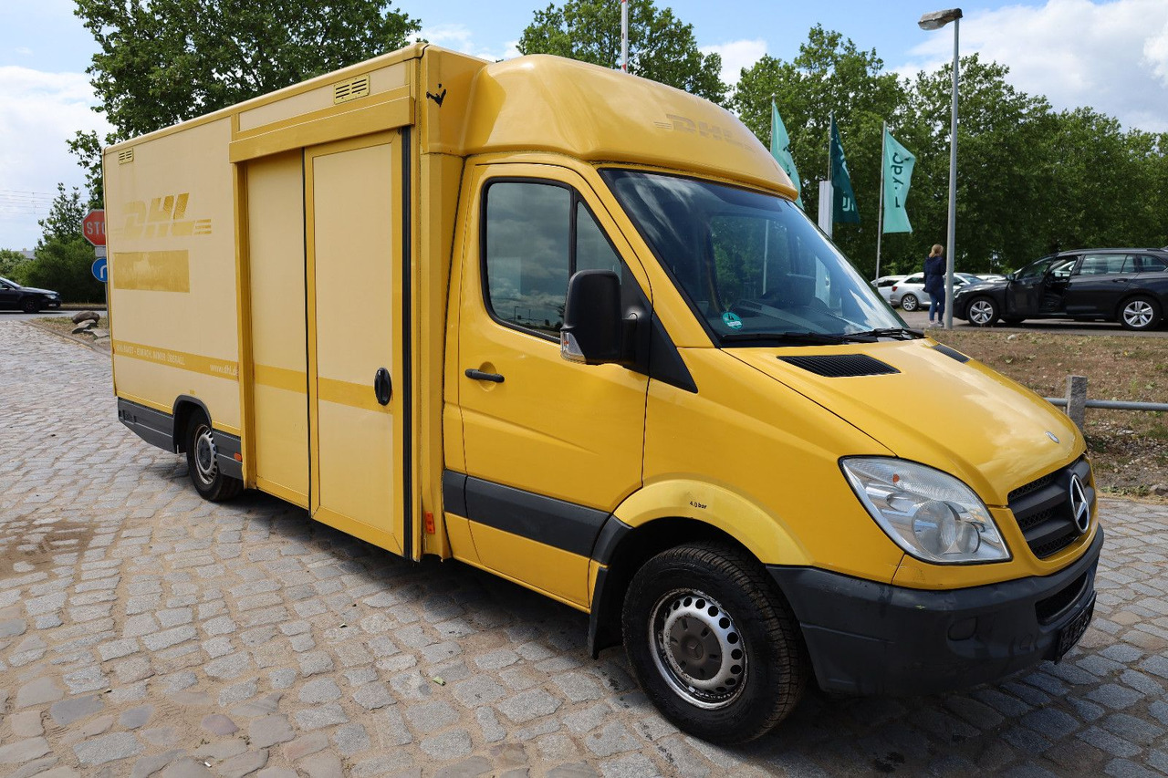 Mercedes-Benz Sprinter II Pritsche/ Koffer/Regalsystem - Carrinha de contentor: foto 1 Mercedes-Benz Sprinter II Pritsche/ Koffer/Regalsystem - Carrinha de contentor: foto 1