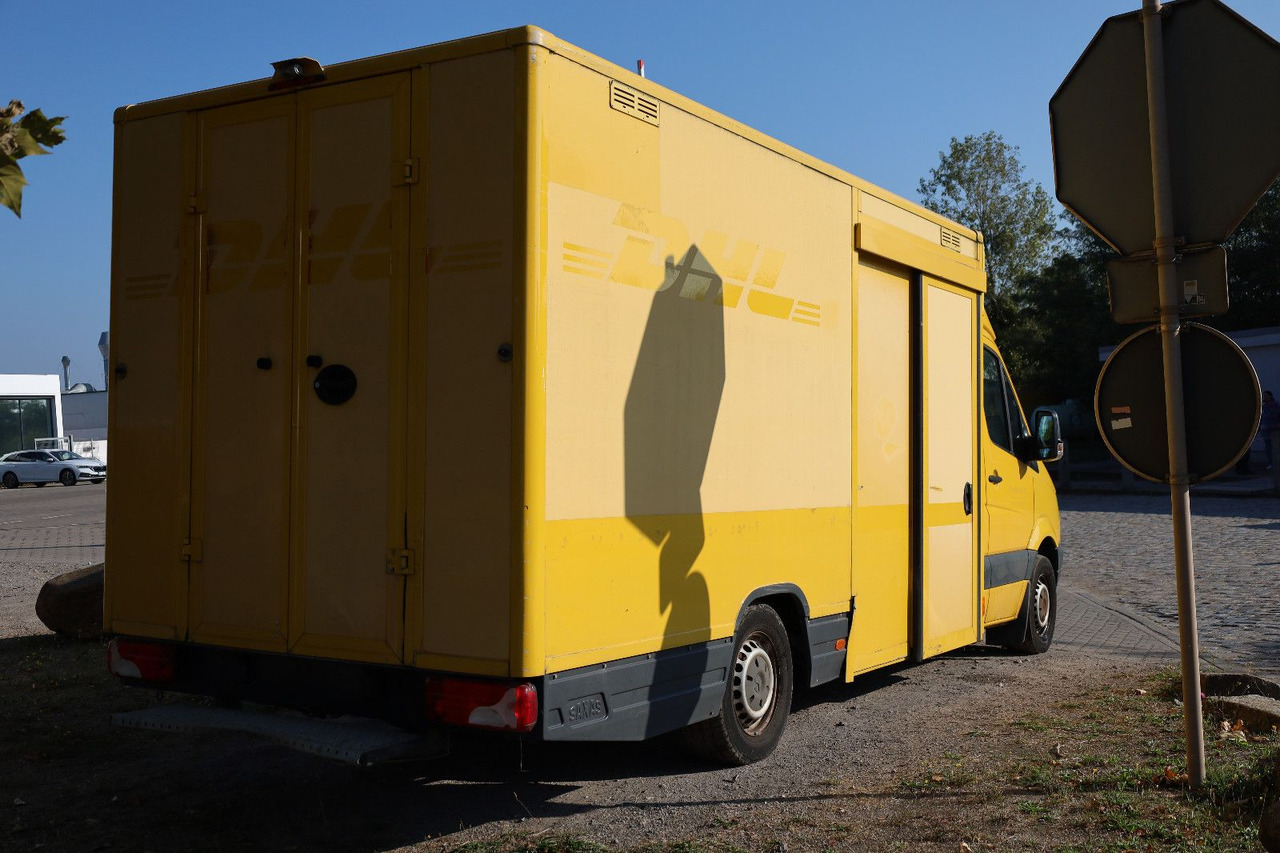 Mercedes-Benz Sprinter/Koffer/Regalsystem/ EU5/ 1. Hand - Carrinha de contentor: foto 4 Mercedes-Benz Sprinter/Koffer/Regalsystem/ EU5/ 1. Hand - Carrinha de contentor: foto 4