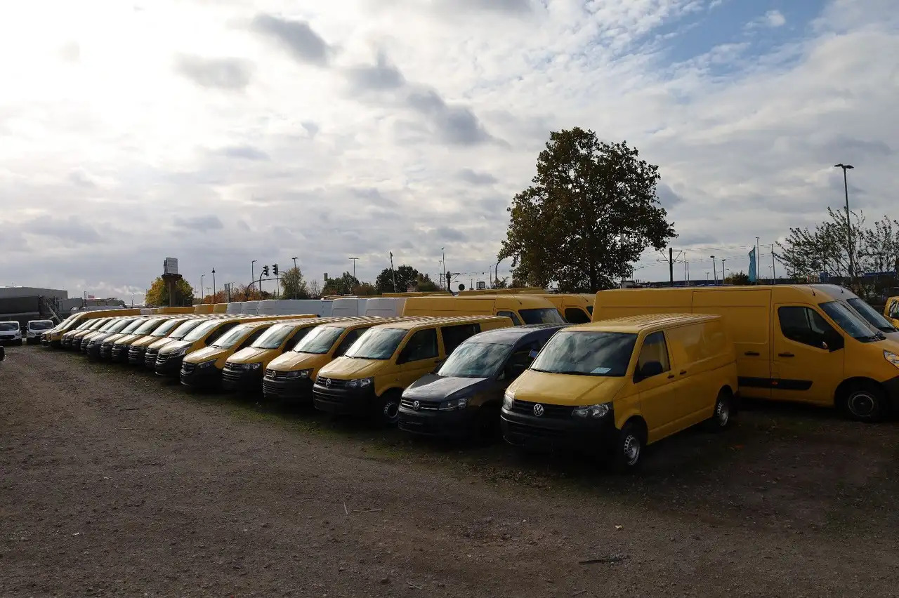 Volkswagen T5 Transporter/ 2.0 TDI/EU5/1.Hand - Furgão: foto 1 Volkswagen T5 Transporter/ 2.0 TDI/EU5/1.Hand - Furgão: foto 1