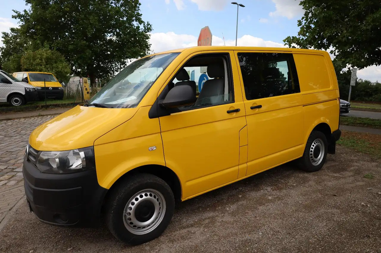 Volkswagen T5 Transporter Kasten-Kombi 2.0 TDI/EU5/5-Sitze - Carrinha cabine dupla: foto 5 Volkswagen T5 Transporter Kasten-Kombi 2.0 TDI/EU5/5-Sitze - Carrinha cabine dupla: foto 5