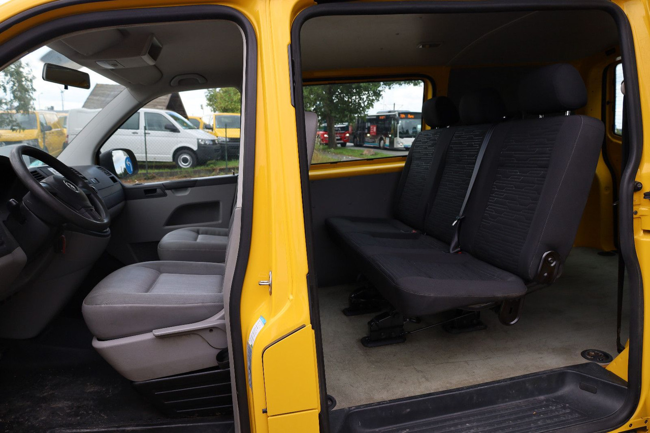 Volkswagen T5 Transporter Kasten-Kombi 2.0 TDI/EU5/5-Sitze - Furgão compacto: foto 2 Volkswagen T5 Transporter Kasten-Kombi 2.0 TDI/EU5/5-Sitze - Furgão compacto: foto 2