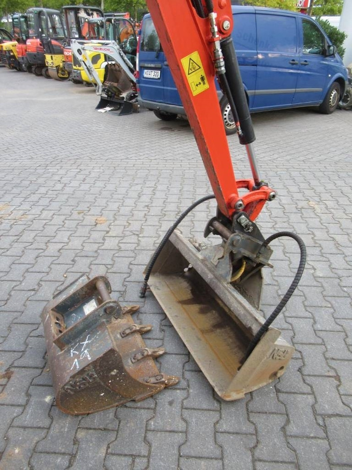 Kubota KX019-4 Löffelpacket - Mini escavadeira: foto 5 Kubota KX019-4 Löffelpacket - Mini escavadeira: foto 5