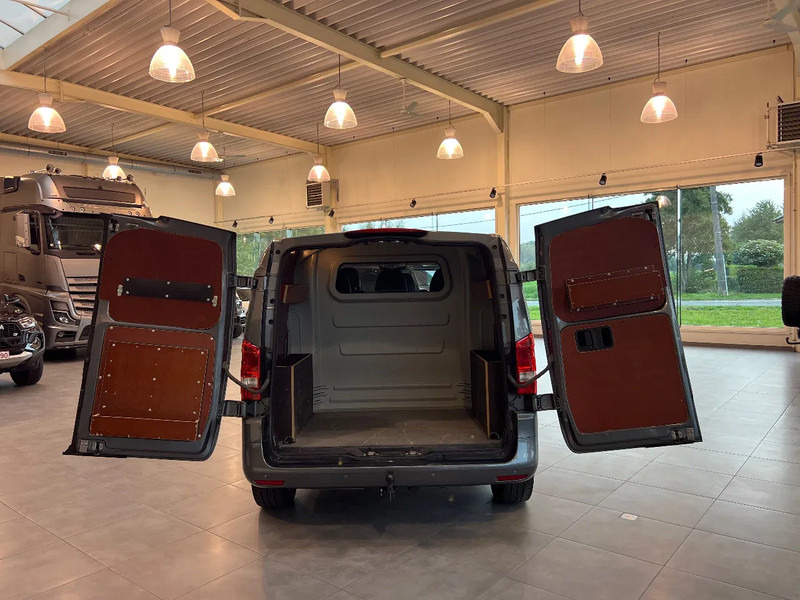 Mercedes-Benz Vito 119 4x4*4-MATIC*6 Seats*TOP CONDITIE* - Furgão, Carrinha cabine dupla: foto 4 Mercedes-Benz Vito 119 4x4*4-MATIC*6 Seats*TOP CONDITIE* - Furgão, Carrinha cabine dupla: foto 4