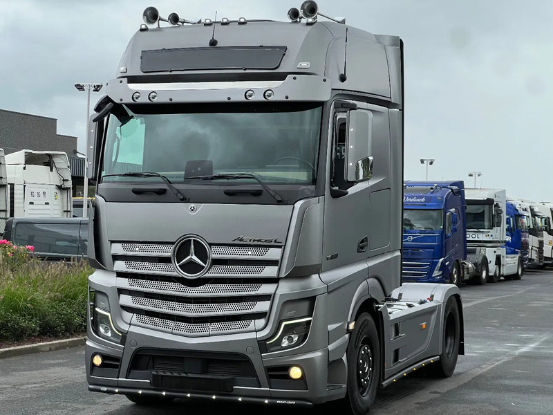 Mercedes-Benz Actros 1863 GIGASPACE*ACTROS L 1863*Full OPTIONS* - Tractor: foto 1 Mercedes-Benz Actros 1863 GIGASPACE*ACTROS L 1863*Full OPTIONS* - Tractor: foto 1
