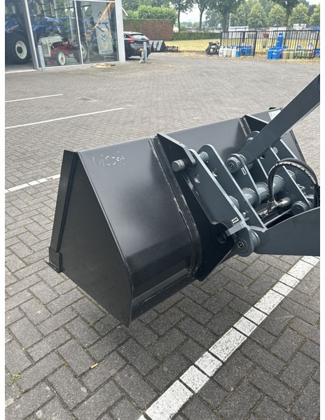 Tobroco Grondbak 130 cm Giant aanspan - Balde de Máquina de construção: foto 4 Tobroco Grondbak 130 cm Giant aanspan - Balde de Máquina de construção: foto 4