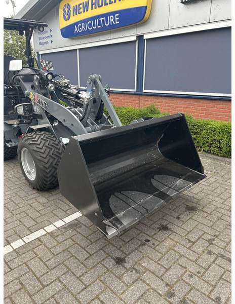 Tobroco Grondbak 150 cm Giant aanspan - Balde de Máquina de construção: foto 2 Tobroco Grondbak 150 cm Giant aanspan - Balde de Máquina de construção: foto 2