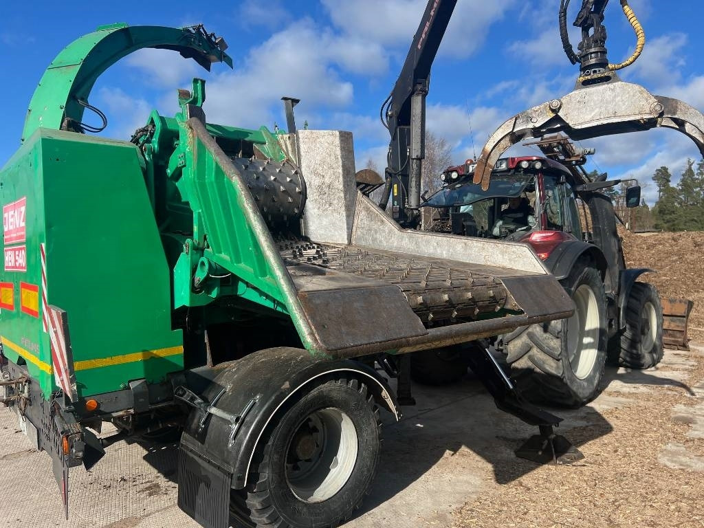 Valtra 234H - Trator florestal: foto 1 Valtra 234H - Trator florestal: foto 1
