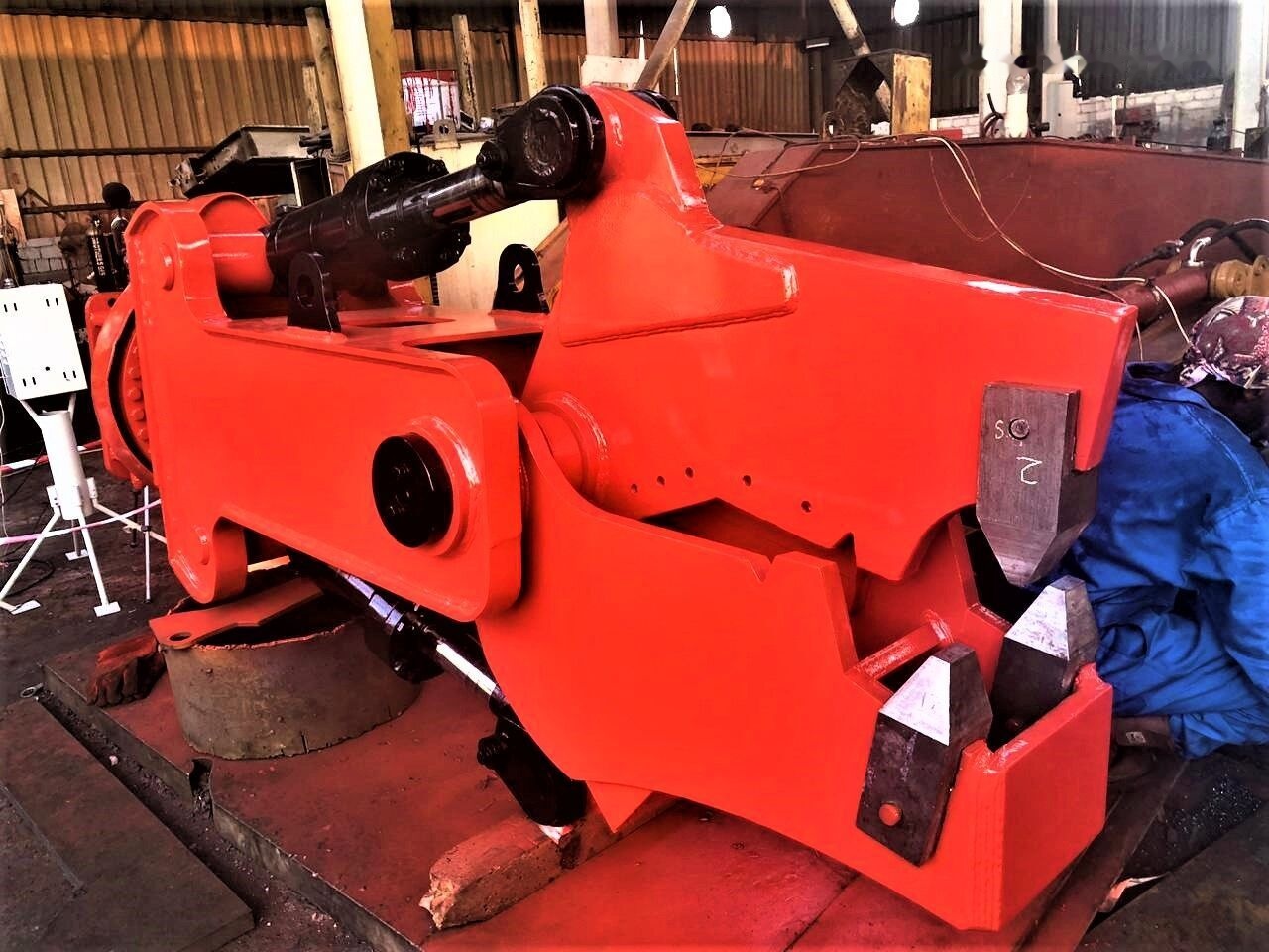 AME 360' Rotating Concrete Demolition Shear Jaw Suitable for 30-50 T - Tesoura de demolição de Escavadeira: foto 2 AME 360' Rotating Concrete Demolition Shear Jaw Suitable for 30-50 T - Tesoura de demolição de Escavadeira: foto 2