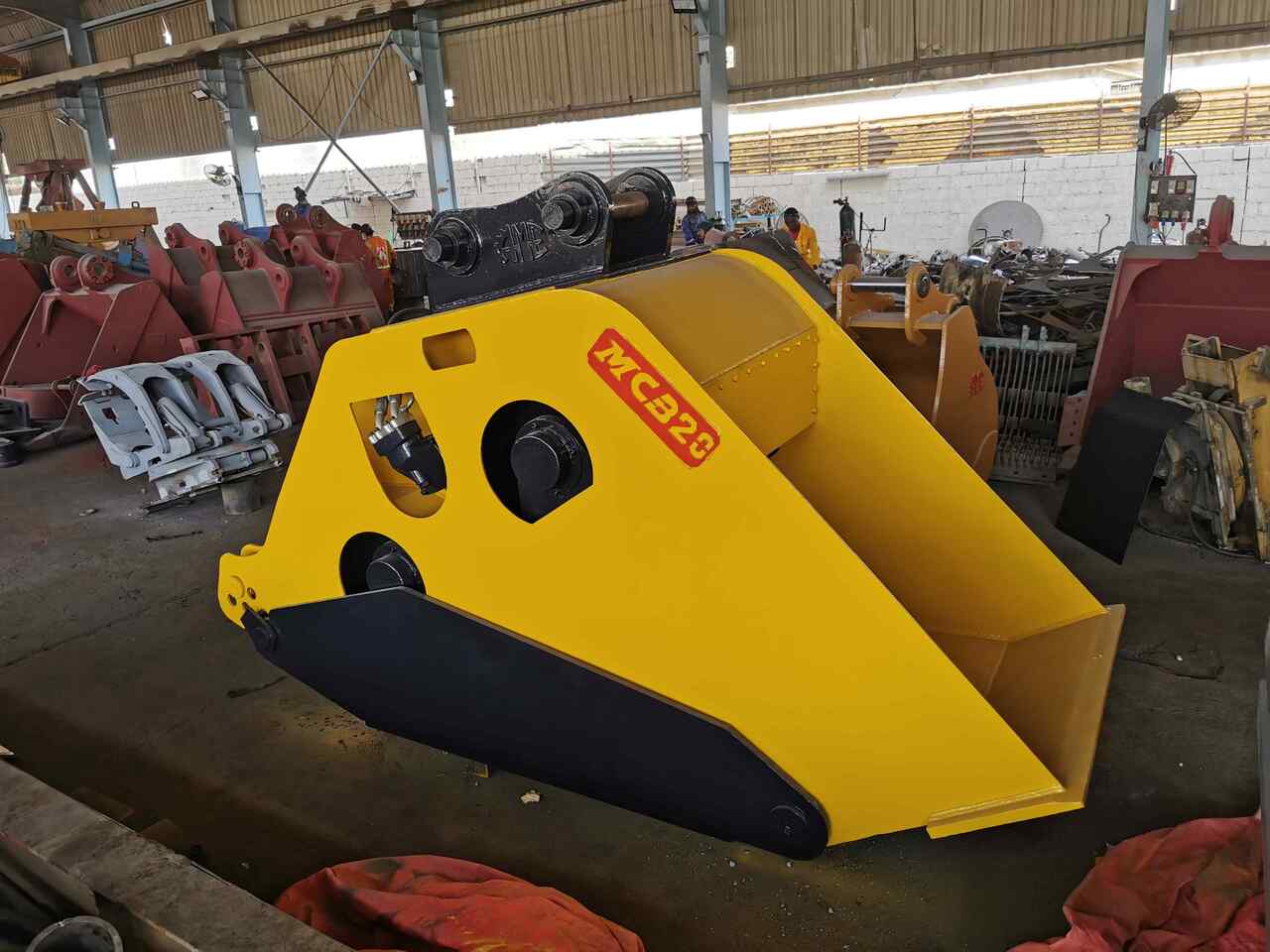 Balde de Escavadeira nuevo AME Crusher Bucket (MCB 20): foto 12