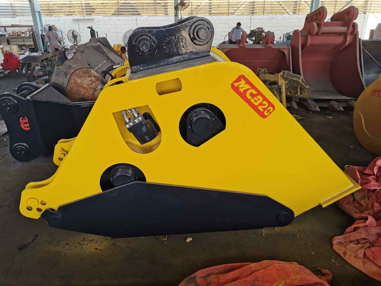 Balde de Escavadeira nuevo AME Crusher Bucket (MCB 20): foto 10
