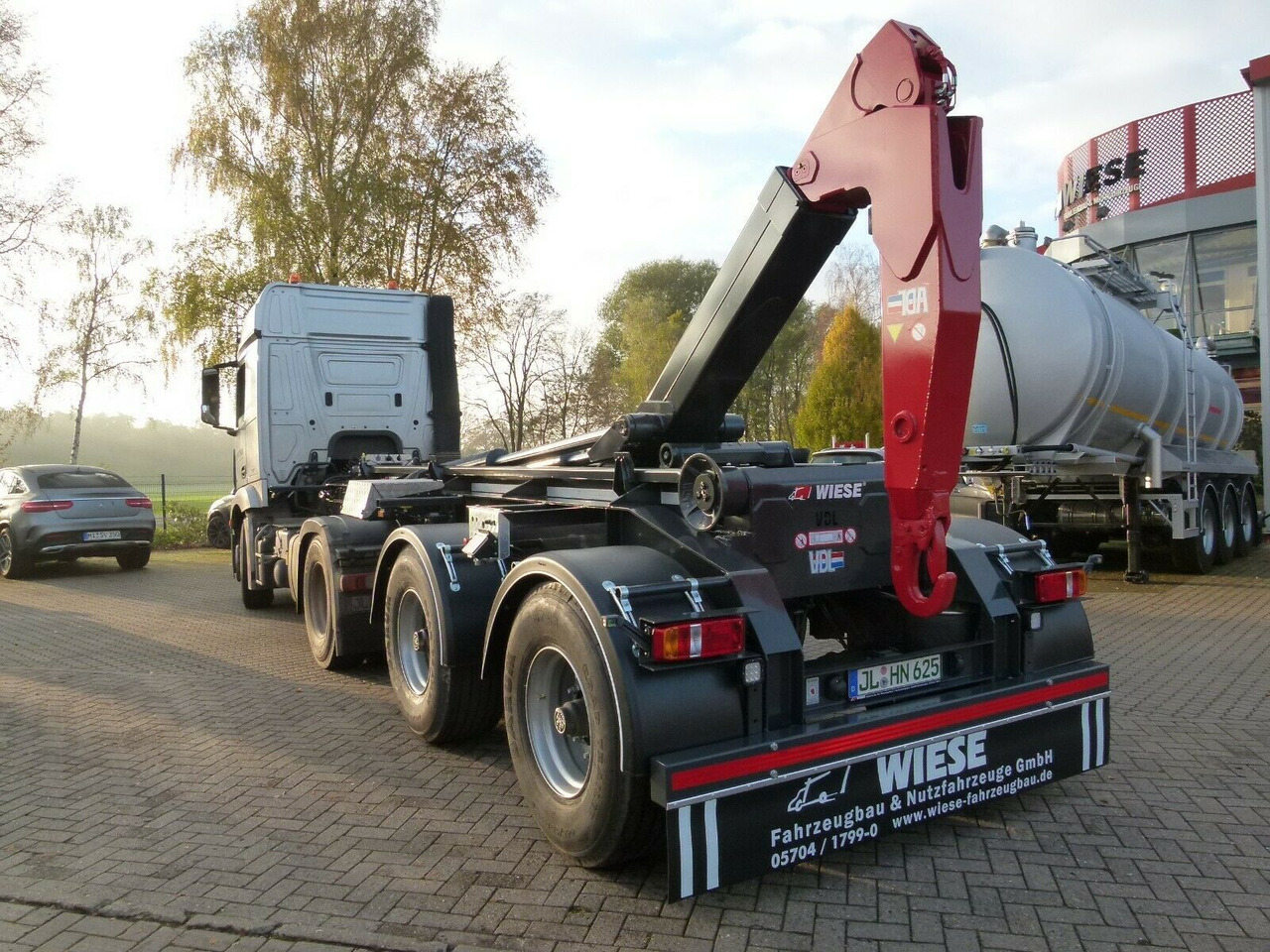 Auflieger Abrollkipper Hakenlift Agrarausführung - Semireboque transportador de contêineres/ Caixa móvel: foto 5 Auflieger Abrollkipper Hakenlift Agrarausführung - Semireboque transportador de contêineres/ Caixa móvel: foto 5