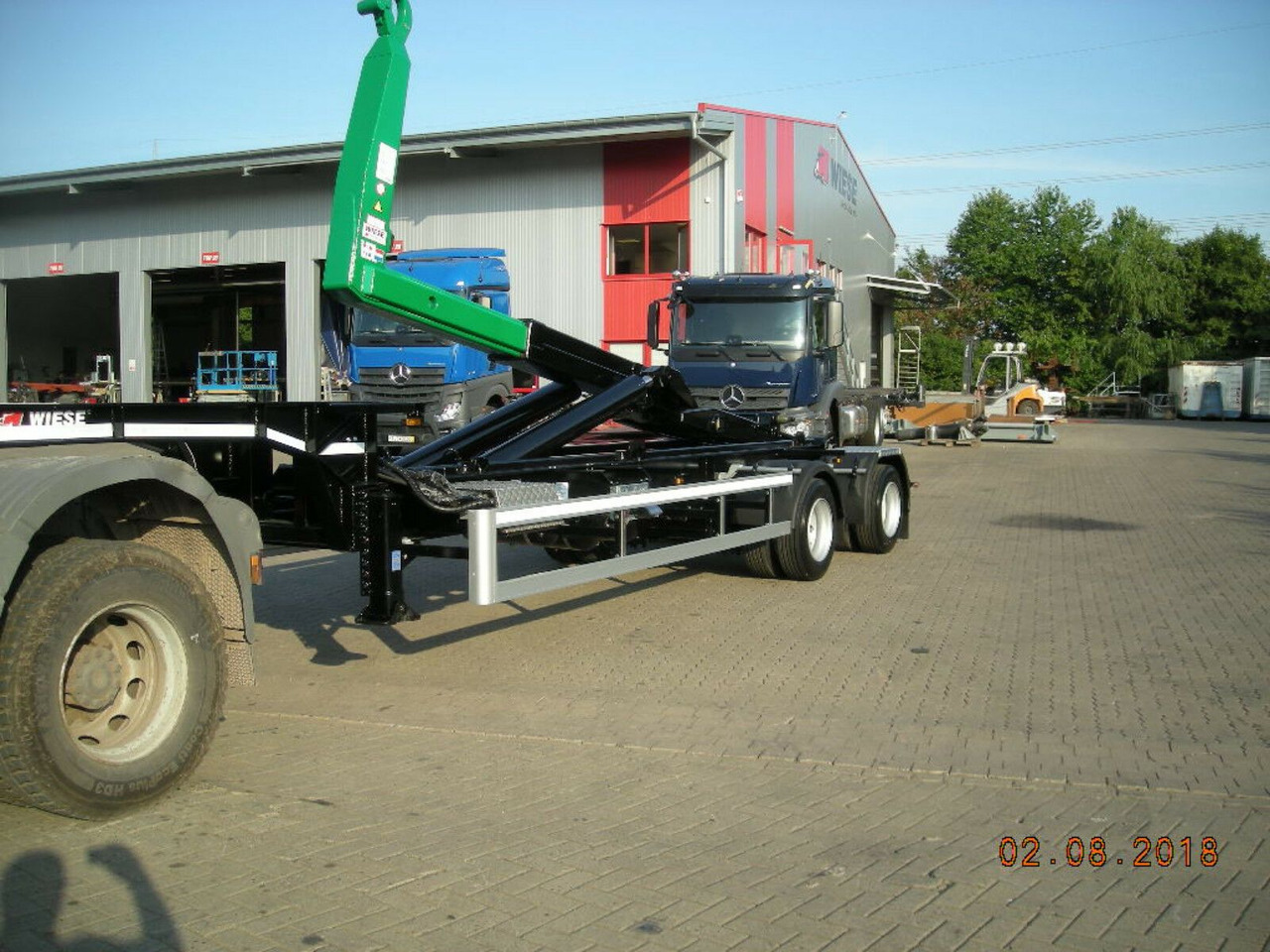 Auflieger Abrollkipper Hakenlift Hooklift - Semireboque transportador de contêineres/ Caixa móvel: foto 2 Auflieger Abrollkipper Hakenlift Hooklift - Semireboque transportador de contêineres/ Caixa móvel: foto 2