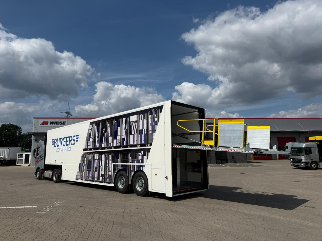 Burgers Doppelstock Trailer 60% mehr Ladefläche - Semireboque baixa: foto 2 Burgers Doppelstock Trailer 60% mehr Ladefläche - Semireboque baixa: foto 2