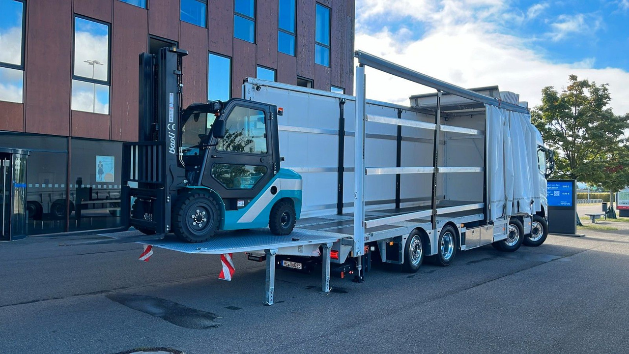 Volvo FH 500 Gabelstaplertransporter LBW Dhollandia 9t - Caminhão: foto 5 Volvo FH 500 Gabelstaplertransporter LBW Dhollandia 9t - Caminhão: foto 5