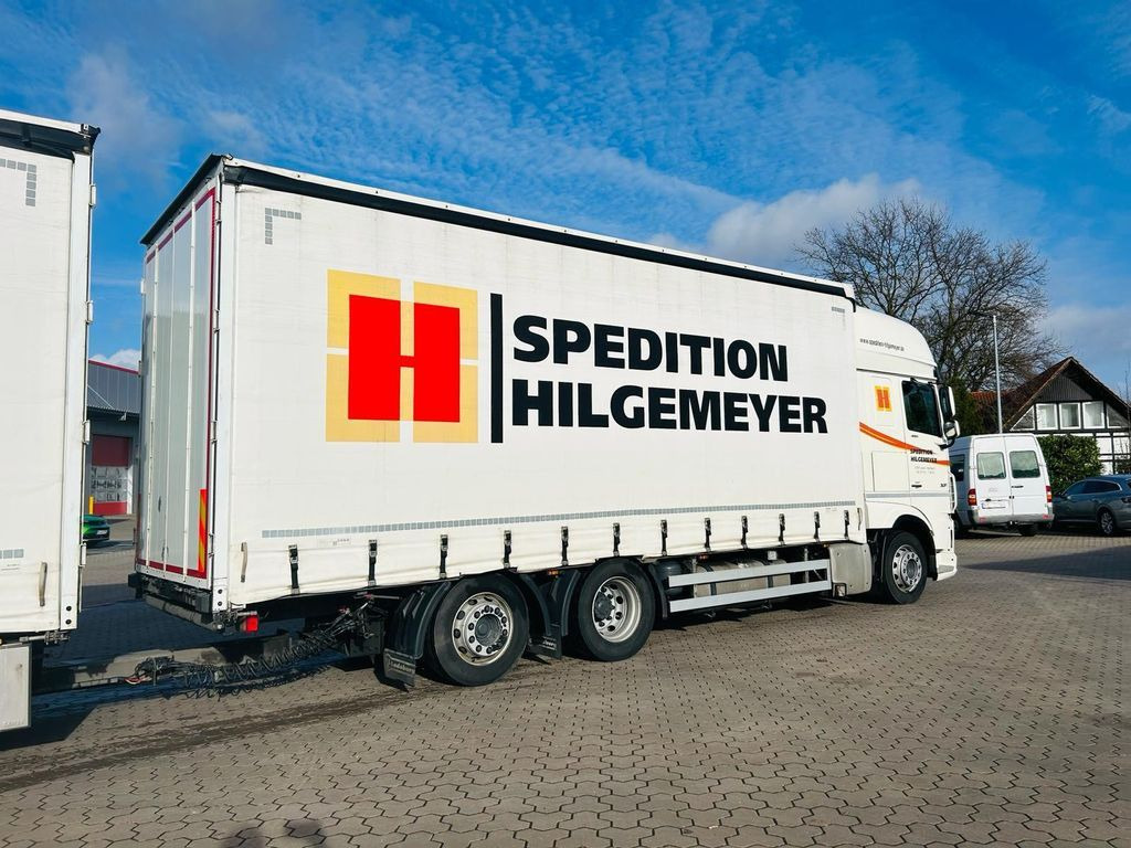 DAF XF 480 FAN LowDeck 6x2 Jumbo sehr sauber - Caminhão com lona: foto 5 DAF XF 480 FAN LowDeck 6x2 Jumbo sehr sauber - Caminhão com lona: foto 5
