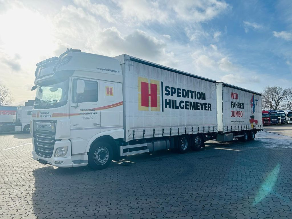 DAF XF 480 FAN LowDeck 6x2 Jumbo sehr sauber - Caminhão com lona: foto 2 DAF XF 480 FAN LowDeck 6x2 Jumbo sehr sauber - Caminhão com lona: foto 2