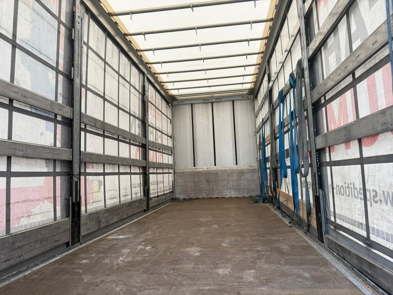 Locação de  FBL Tandem Anhänger Volumen Inklusive LKW!! FBL Tandem Anhänger Volumen Inklusive LKW!!: foto 10