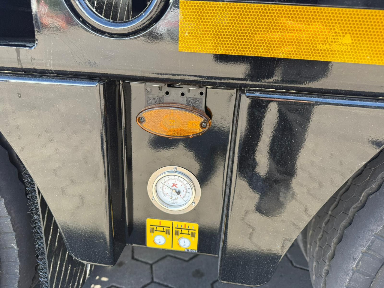 Semireboque baixa Kässbohrer SLS.HS Tieflader mit hydr. Schwanenhals: foto 13 Semireboque baixa Kässbohrer SLS.HS Tieflader mit hydr. Schwanenhals: foto 13