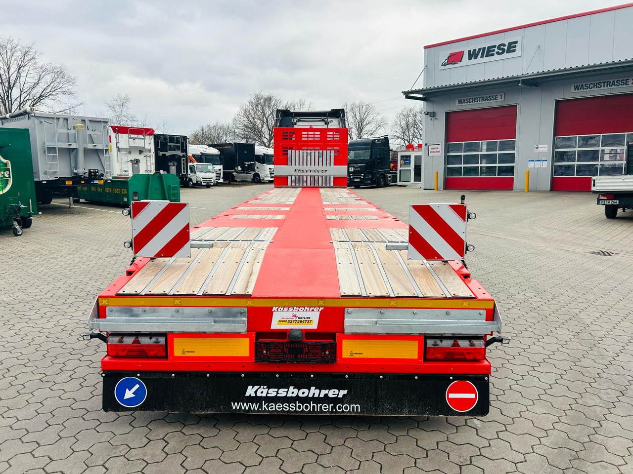 Kässbohrer SPS Mega Schwerlast Plattform - Semi-reboque plataforma/ Caixa aberta: foto 5 Kässbohrer SPS Mega Schwerlast Plattform - Semi-reboque plataforma/ Caixa aberta: foto 5