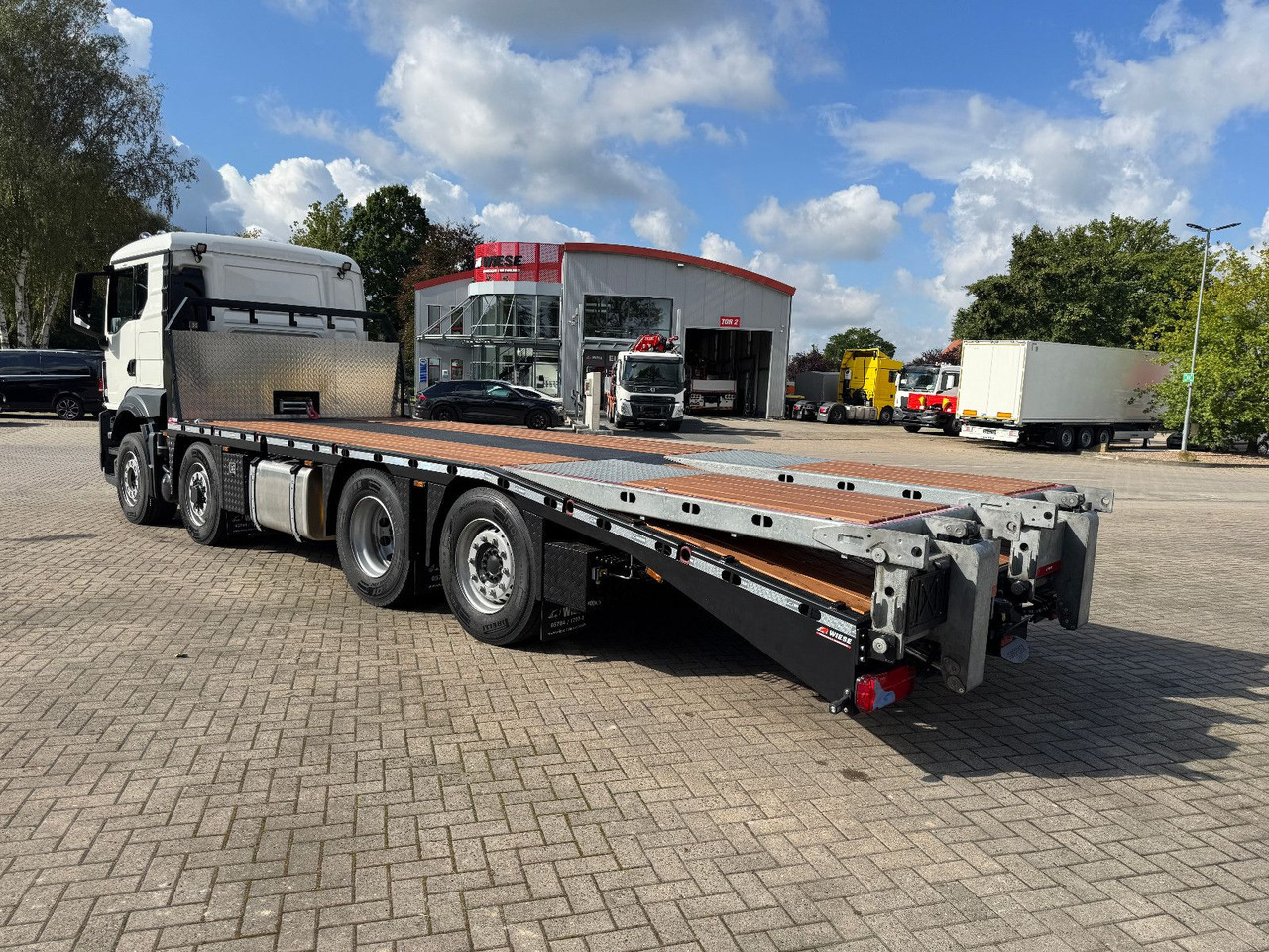 MAN TGS 35.520 Hydro Baumaschinentransporter - Caminhão reboque: foto 3 MAN TGS 35.520 Hydro Baumaschinentransporter - Caminhão reboque: foto 3