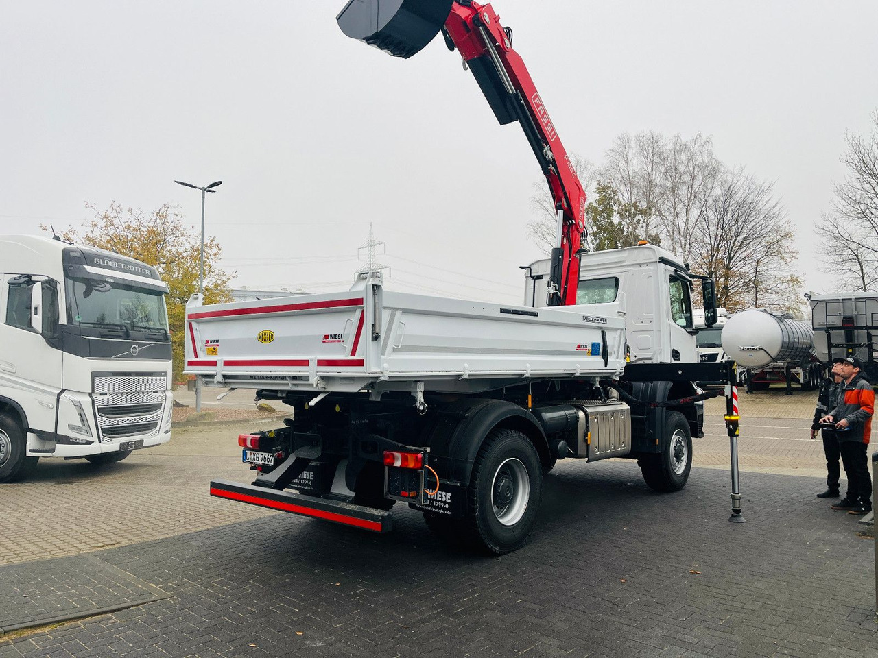 Mercedes-Benz Arocs 1835 4x4 Meiller Fassi Kran Kipper - Caminhão basculante, Caminhão grua: foto 5 Mercedes-Benz Arocs 1835 4x4 Meiller Fassi Kran Kipper - Caminhão basculante, Caminhão grua: foto 5