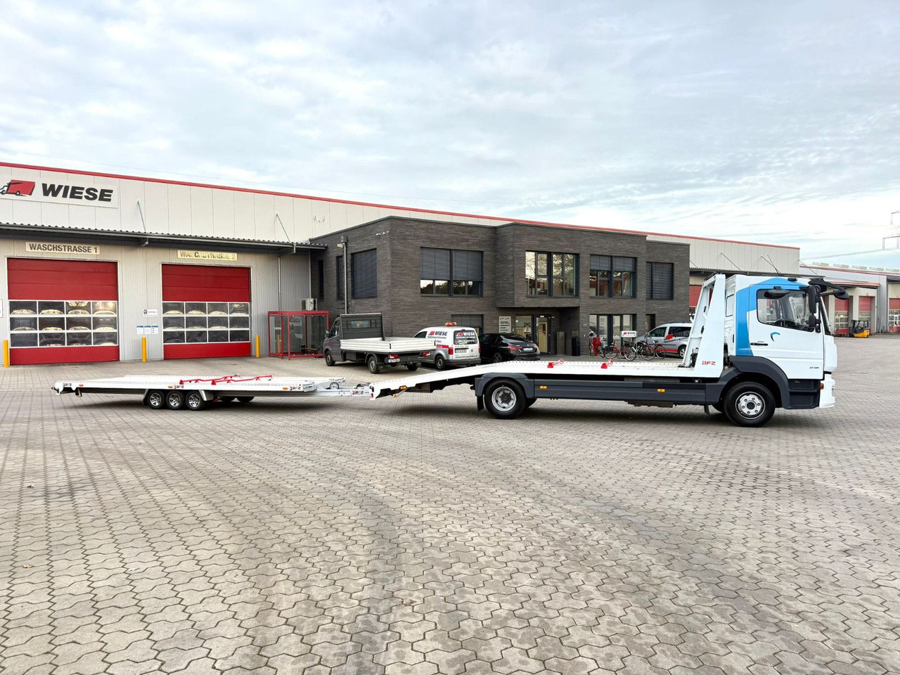 Caminhão transporte de veículos Mercedes-Benz Atego 918L Autotransporter mit BFZ Anhänger: foto 7