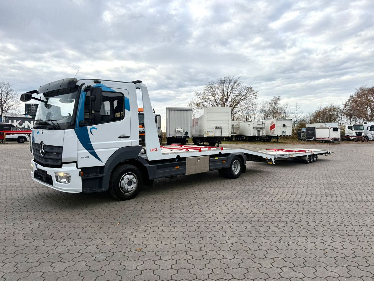 Mercedes-Benz Atego 918L Autotransporter mit BFZ Anhänger - Caminhão transporte de veículos: foto 2 Mercedes-Benz Atego 918L Autotransporter mit BFZ Anhänger - Caminhão transporte de veículos: foto 2