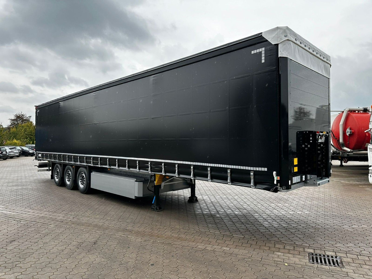 Schmitz Cargobull SCS 24/L Speed Curtain - sofort verfügbar!! - Semi-reboque de lona: foto 3 Schmitz Cargobull SCS 24/L Speed Curtain - sofort verfügbar!! - Semi-reboque de lona: foto 3
