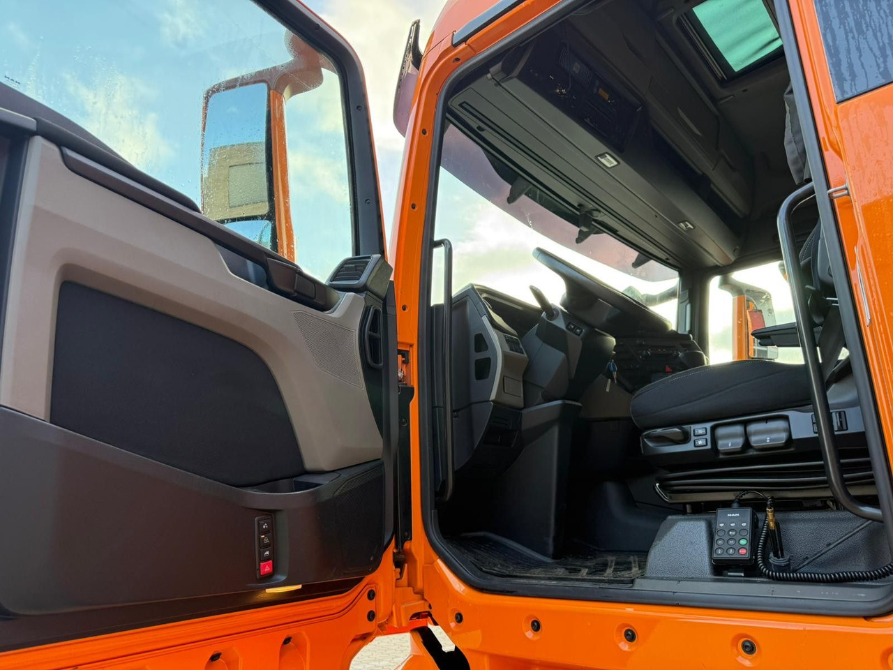 MAN TGX 18.510 23.000km!! Top Zustand - Tractor: foto 5 MAN TGX 18.510 23.000km!! Top Zustand - Tractor: foto 5