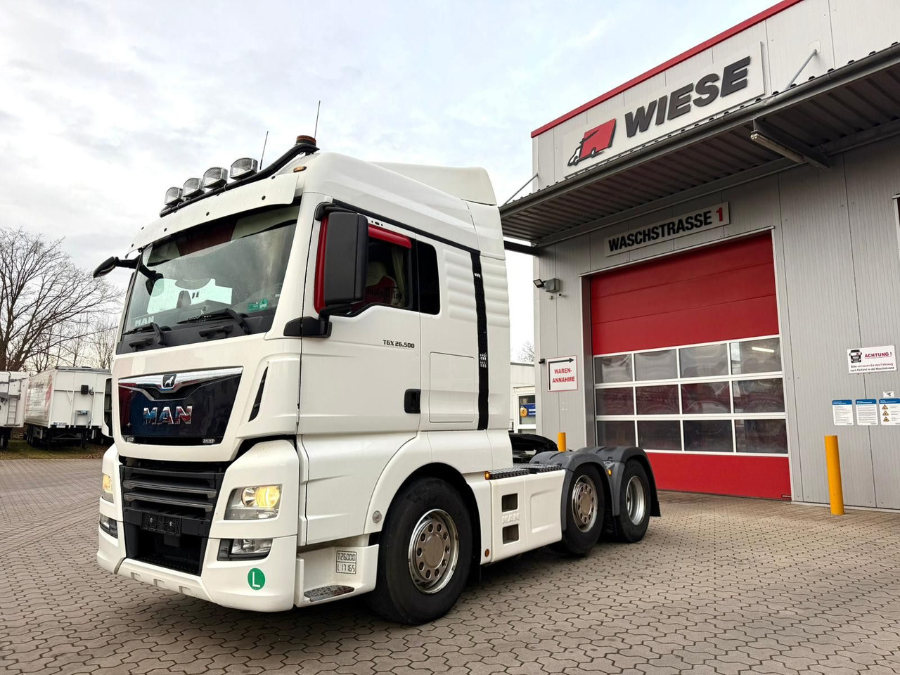 MAN TGX 26.500 6x2 Hydraulik Exklusiv Innenraum - Tractor: foto 2 MAN TGX 26.500 6x2 Hydraulik Exklusiv Innenraum - Tractor: foto 2