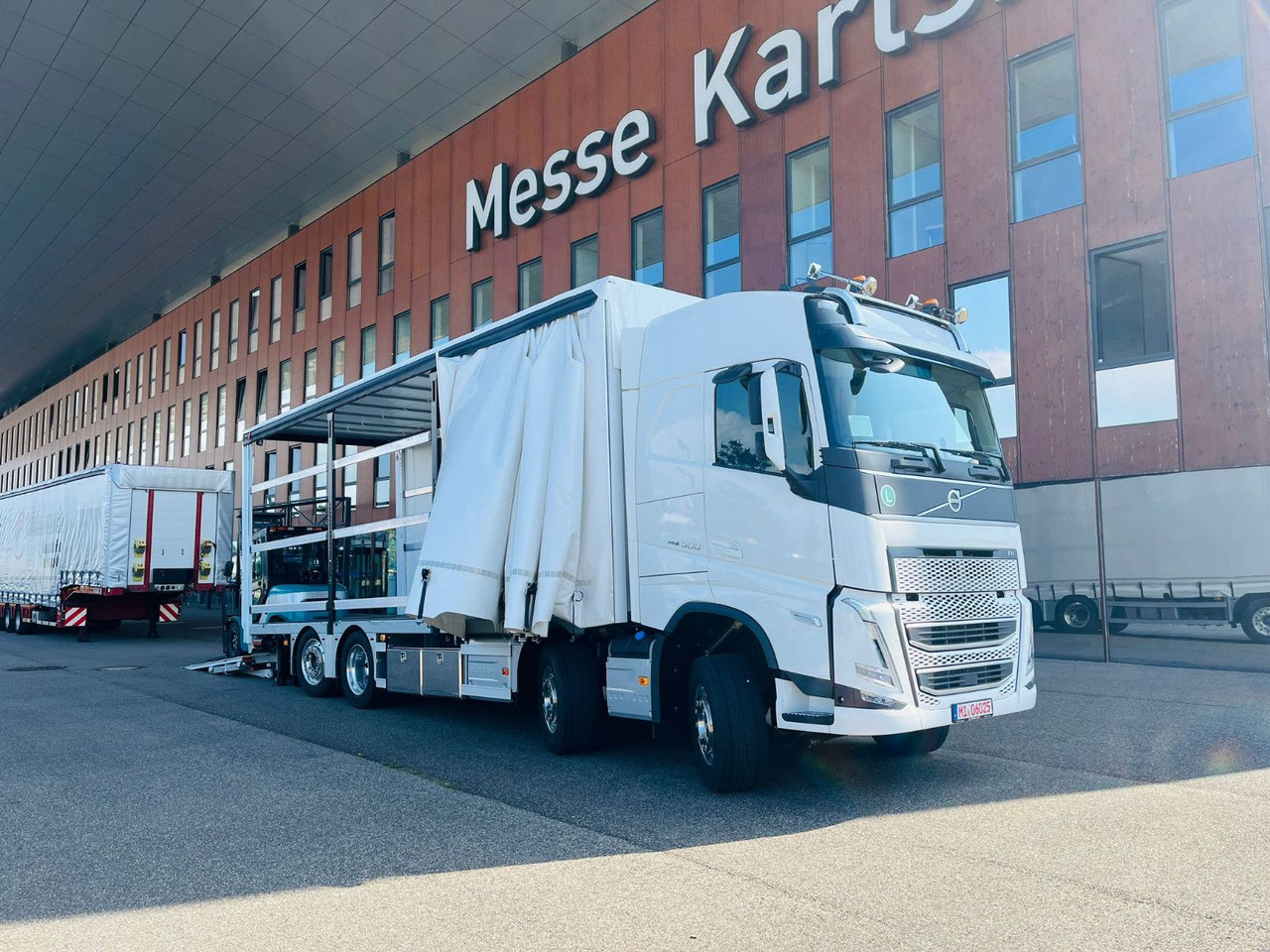 Volvo FH 500 8x2 Arbeitsbühnen Transporter LBW 9t - Caminhão reboque: foto 4 Volvo FH 500 8x2 Arbeitsbühnen Transporter LBW 9t - Caminhão reboque: foto 4