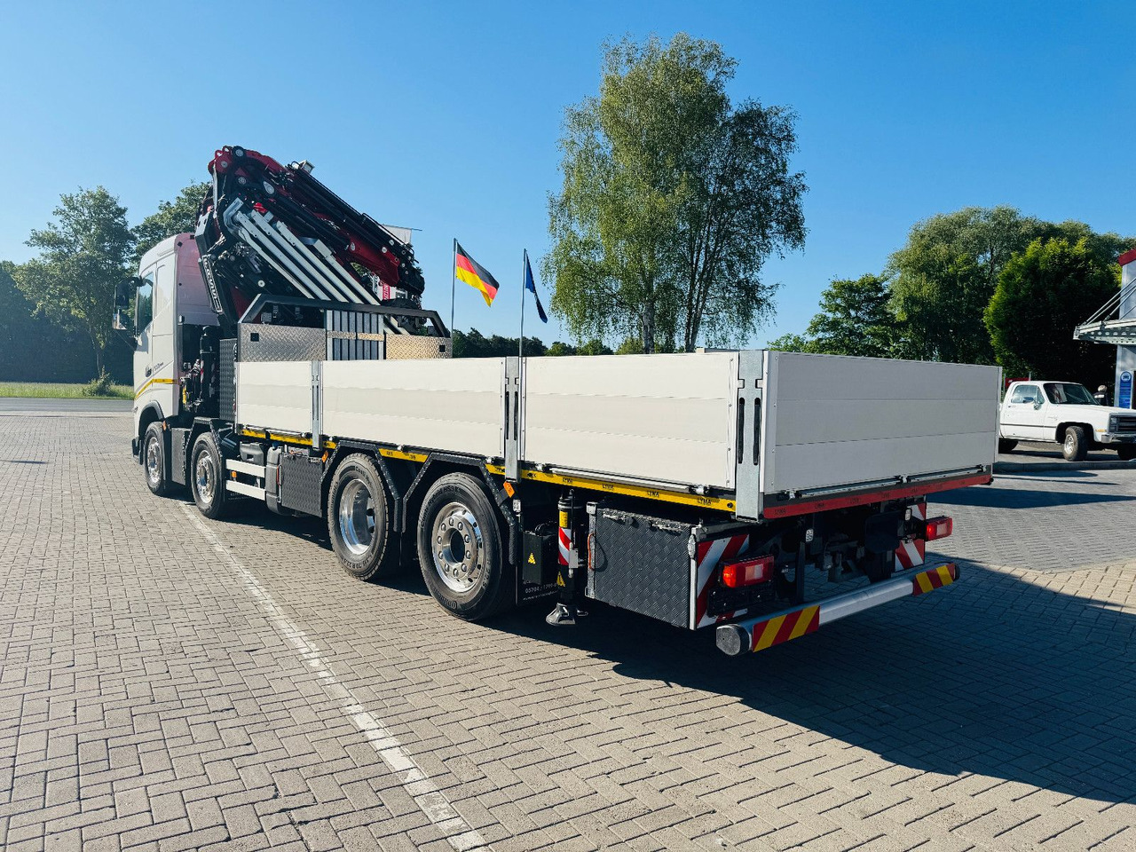 Volvo FH 500 8x2 mit F710RA.2.27 L426 und V20 Winde - Camião de caixa aberta/ Plataforma, Caminhão grua: foto 5 Volvo FH 500 8x2 mit F710RA.2.27 L426 und V20 Winde - Camião de caixa aberta/ Plataforma, Caminhão grua: foto 5