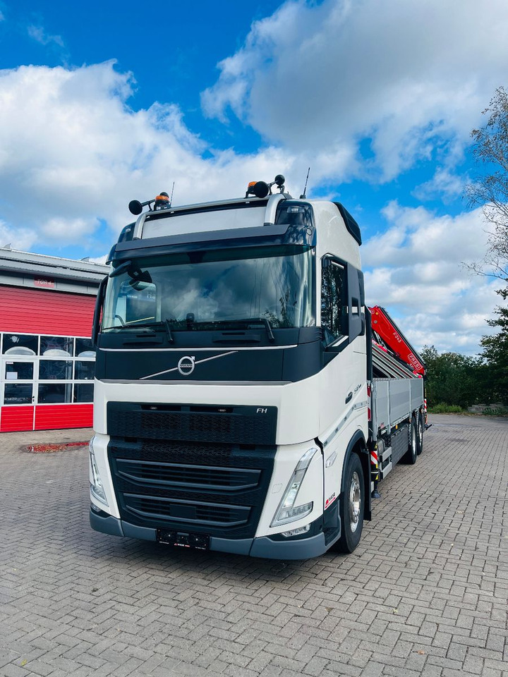 Volvo FH 540 6x2 Container Fassi F545 Heck - Camião de caixa aberta/ Plataforma, Caminhão grua: foto 2 Volvo FH 540 6x2 Container Fassi F545 Heck - Camião de caixa aberta/ Plataforma, Caminhão grua: foto 2
