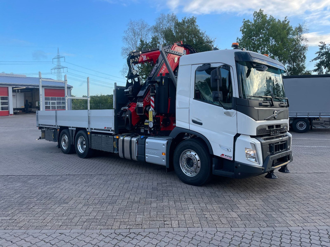 Volvo FMX 500 FASSI Ladekran F545 JIB & Winde Sofort - Caminhão grua: foto 1 Volvo FMX 500 FASSI Ladekran F545 JIB & Winde Sofort - Caminhão grua: foto 1
